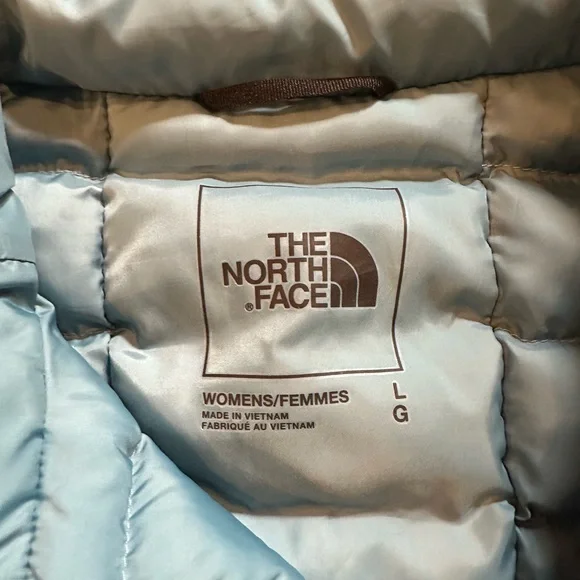 The North Face Teal Terra Peak Puffer Jacket - Picture 3 of 4